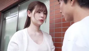 ông xã tẻ nhạt, vợ yêu nhận ra cậu thanh niên nhà đối diện tốt hơn